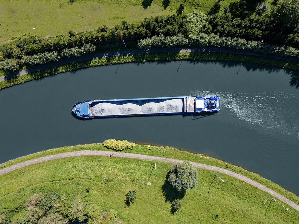 e-B0-infrastructure ports and water ways